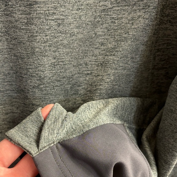 The North Face 3/4 Zip Long Sleeve Grey - Picture 6 of 12